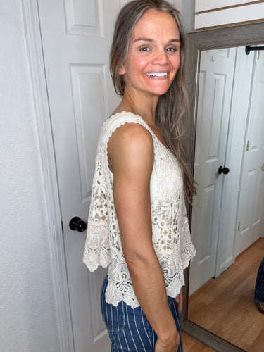 Beauty Sleeveless Crochet Top Natural- POL