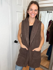 MYA LAYERING SWEATER VEST MOCHA - ANNIEWEAR