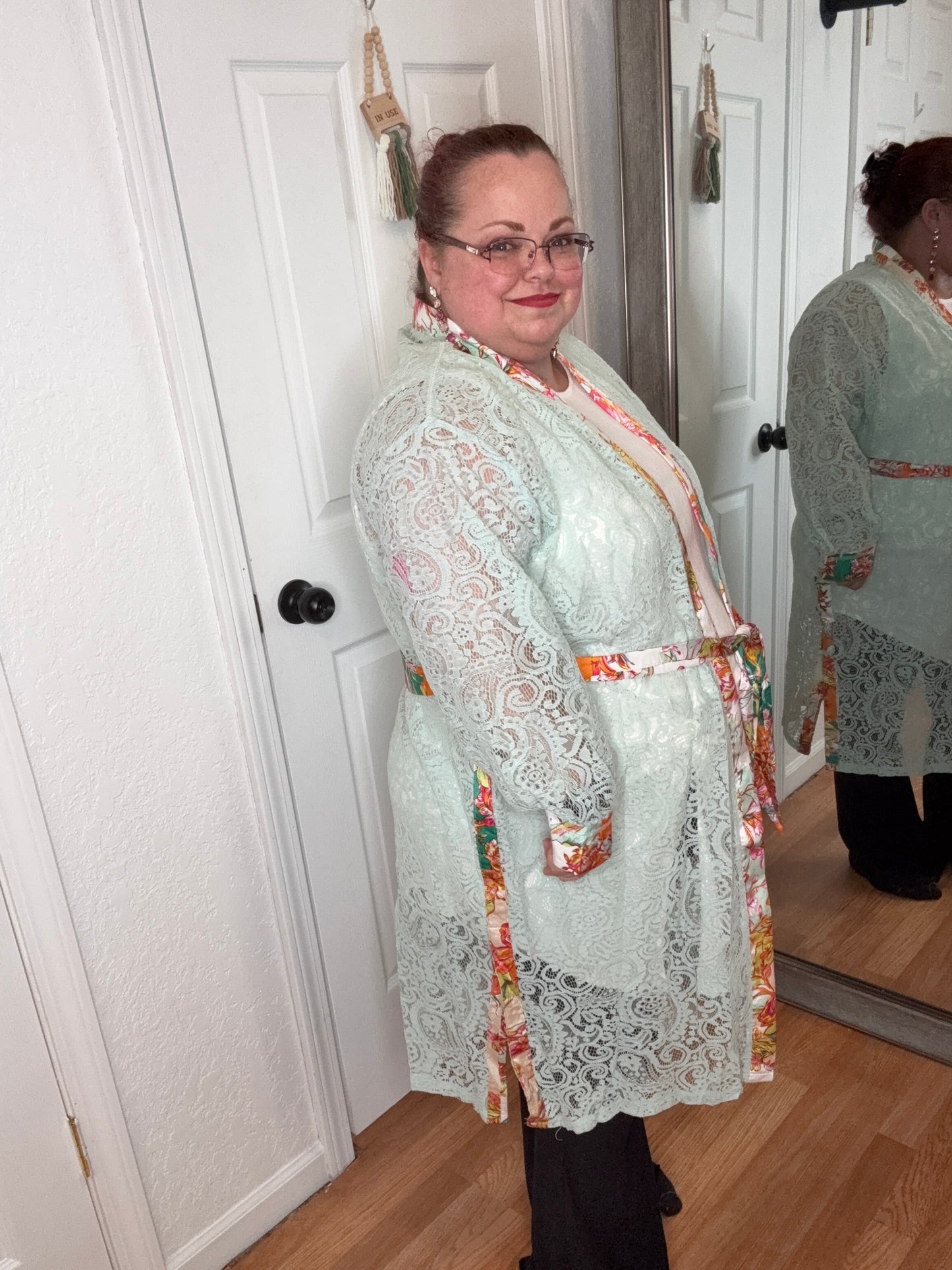 WILLOW LACE LONG SLEEVE COVER UP TOP SAGE - POL