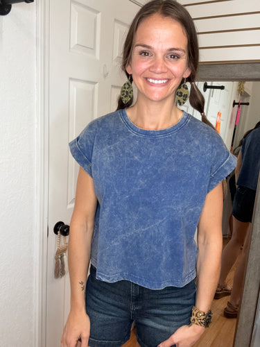 CALLIE CROP BOXY SHORT SLEEVE TOP NAVY - ZENANA