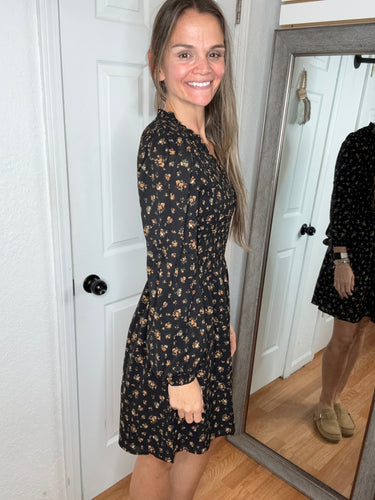 Cora Smocked Floral Dress Black - Staccato