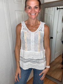 Sister Sleevless Crochet Top-POL