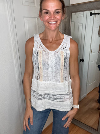 Sister Sleevless Crochet Top-POL