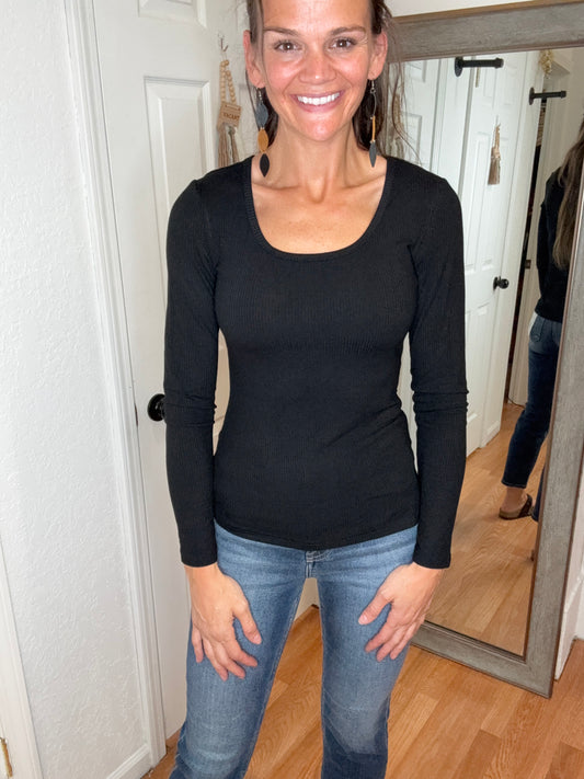 NINA LONG SLEEVE TOP BLACK - MIKAROSE