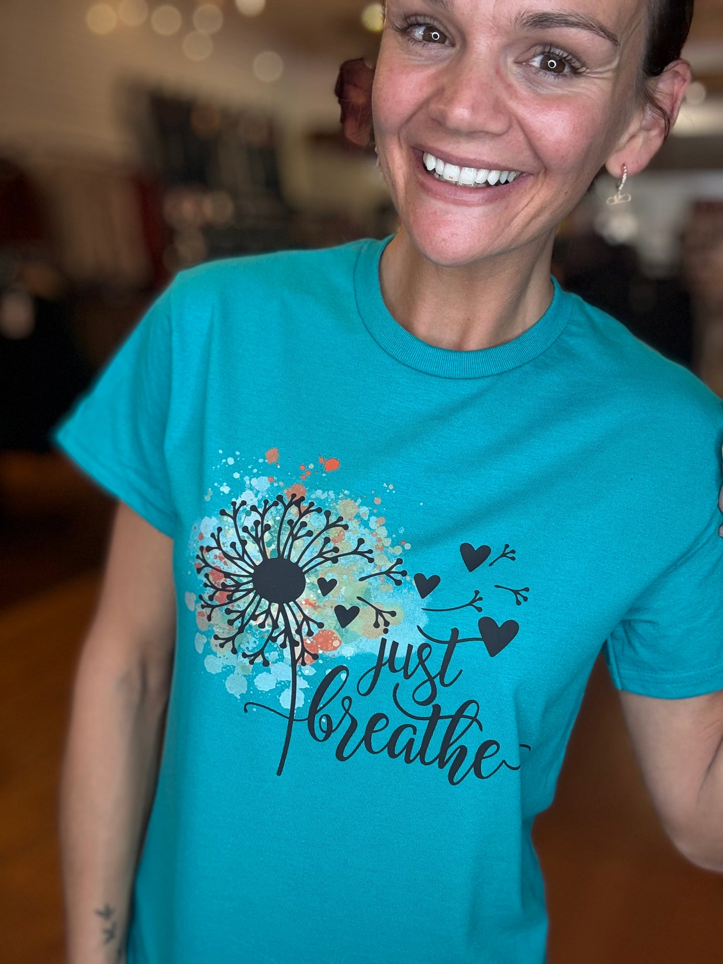 JUST BREATHE GRAPHIC TEE