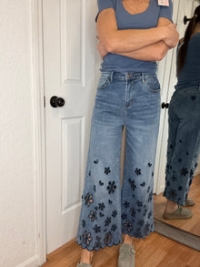 Wallflower Cutout Denim Jeans- Oli & Hali