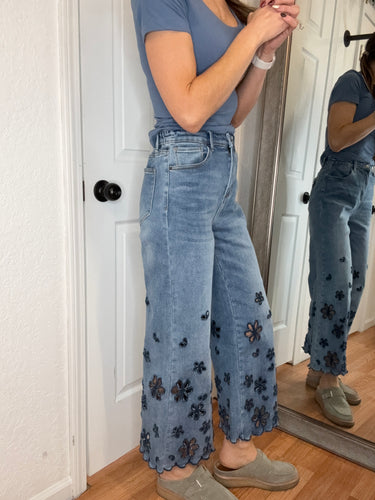 Wallflower Cutout Denim Jeans- Oli & Hali