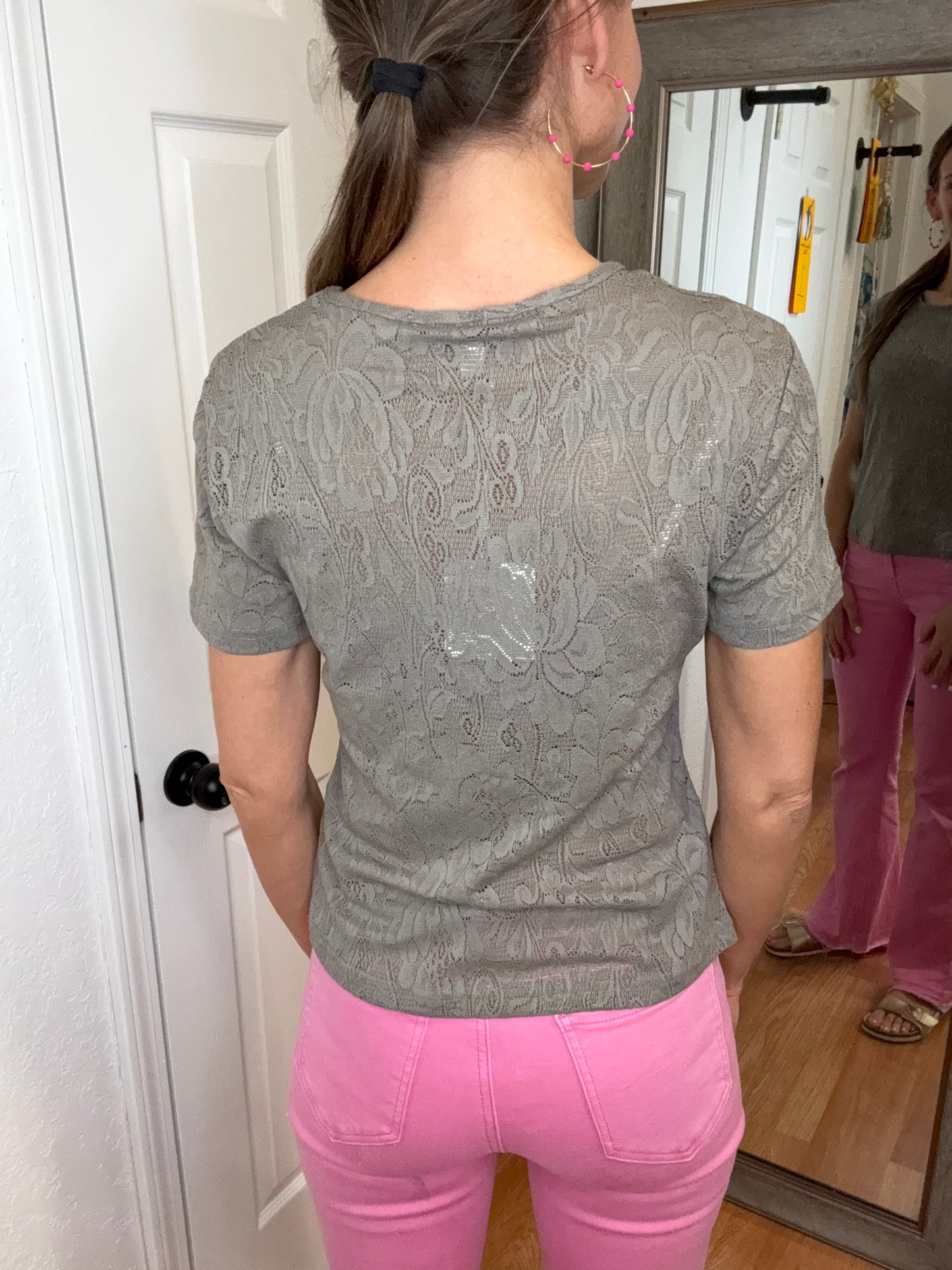 HEMY LACE MESH SHORT SLEEVE TOP - OLIVE - DAVI & DANI