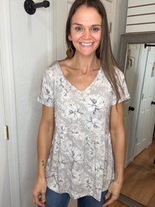 SARAH RUFFLE TOP VINTAGE GRAY- MICHELLE MAE