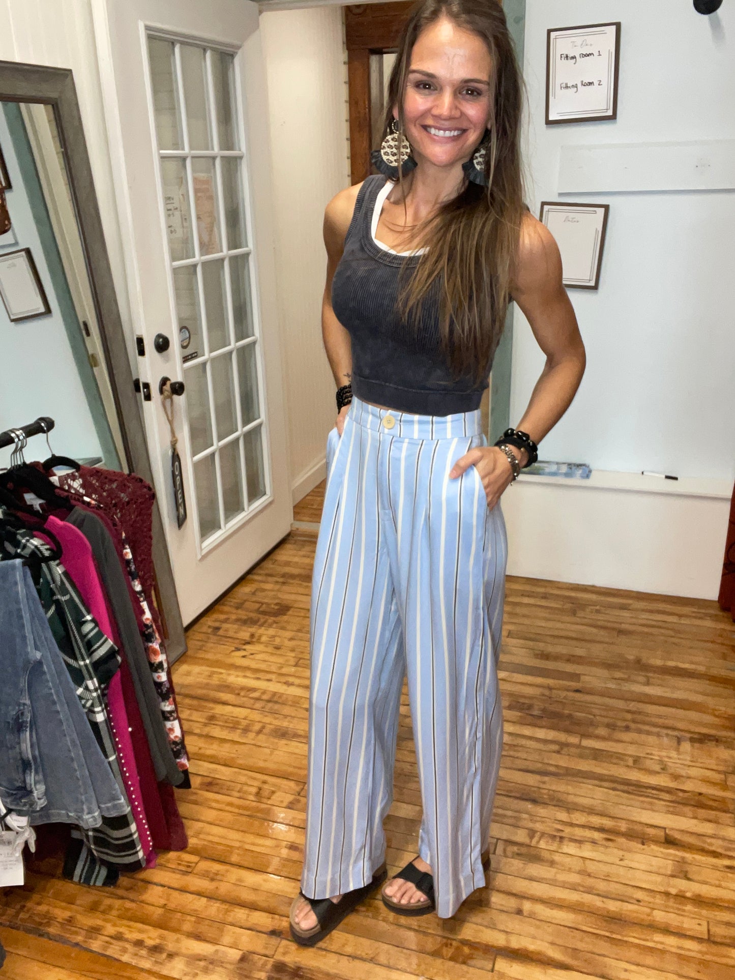 STRIPED WIDE LEG PANTS