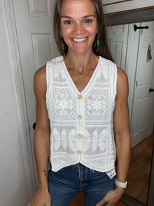 Kathleen Crochet Vest - Heimish