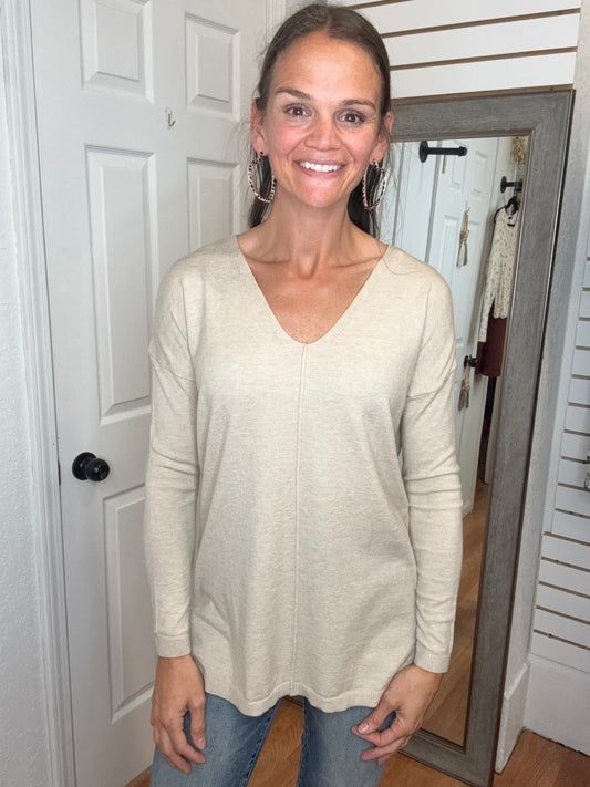 KIM V-NECK SWEATER TOP OAT -COZY