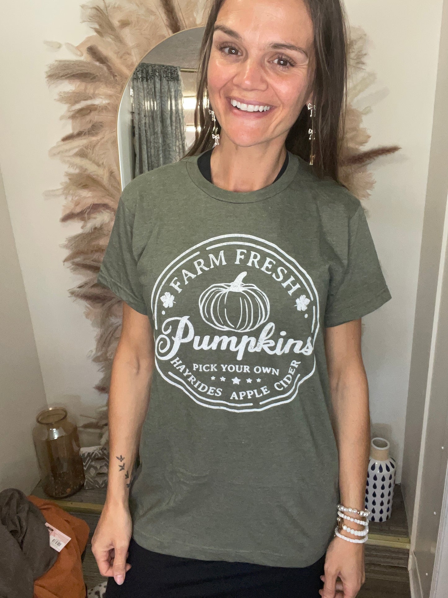 Farm Fresh Pumpkins Graphic Tee (IN STORE)