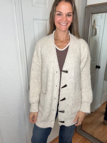 Alice Grandpa Cardigan Almond- POL