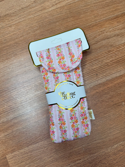 QUILTED SUNGLASS CASE -PINK FLORAL- DARLING EFFECT