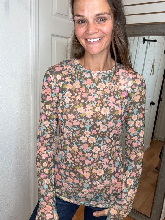 BLOOMS MESH TOP OLIVE FLORAL - BLAKELEY