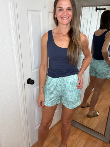 JAMIE SHORTS - MINT FLORAL- MICHELLE MAE