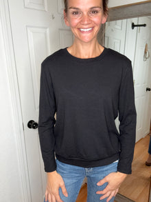 Billy Ribbed Long Sleeve Black - Yelete